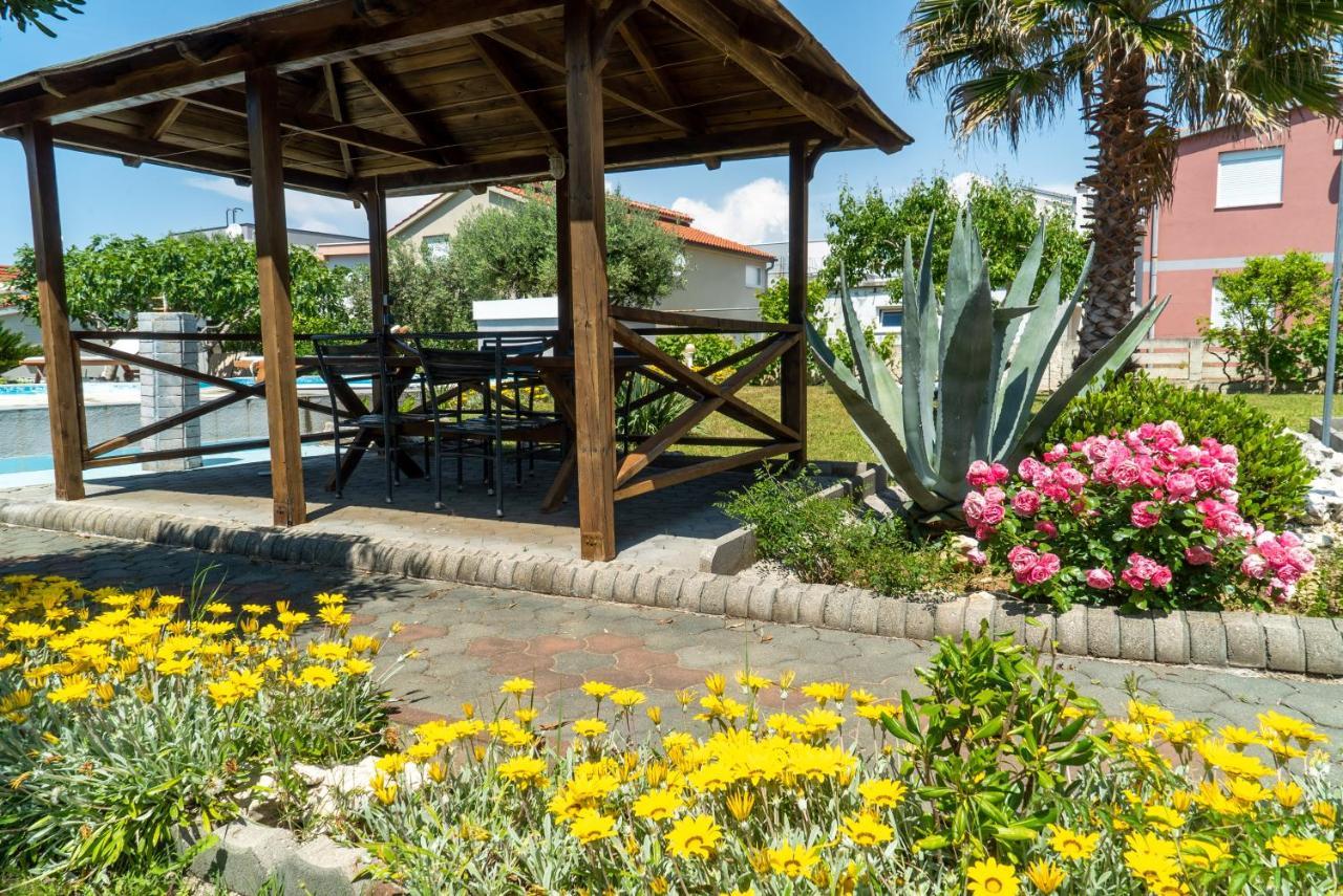 Villa Lulic Vir Εξωτερικό φωτογραφία